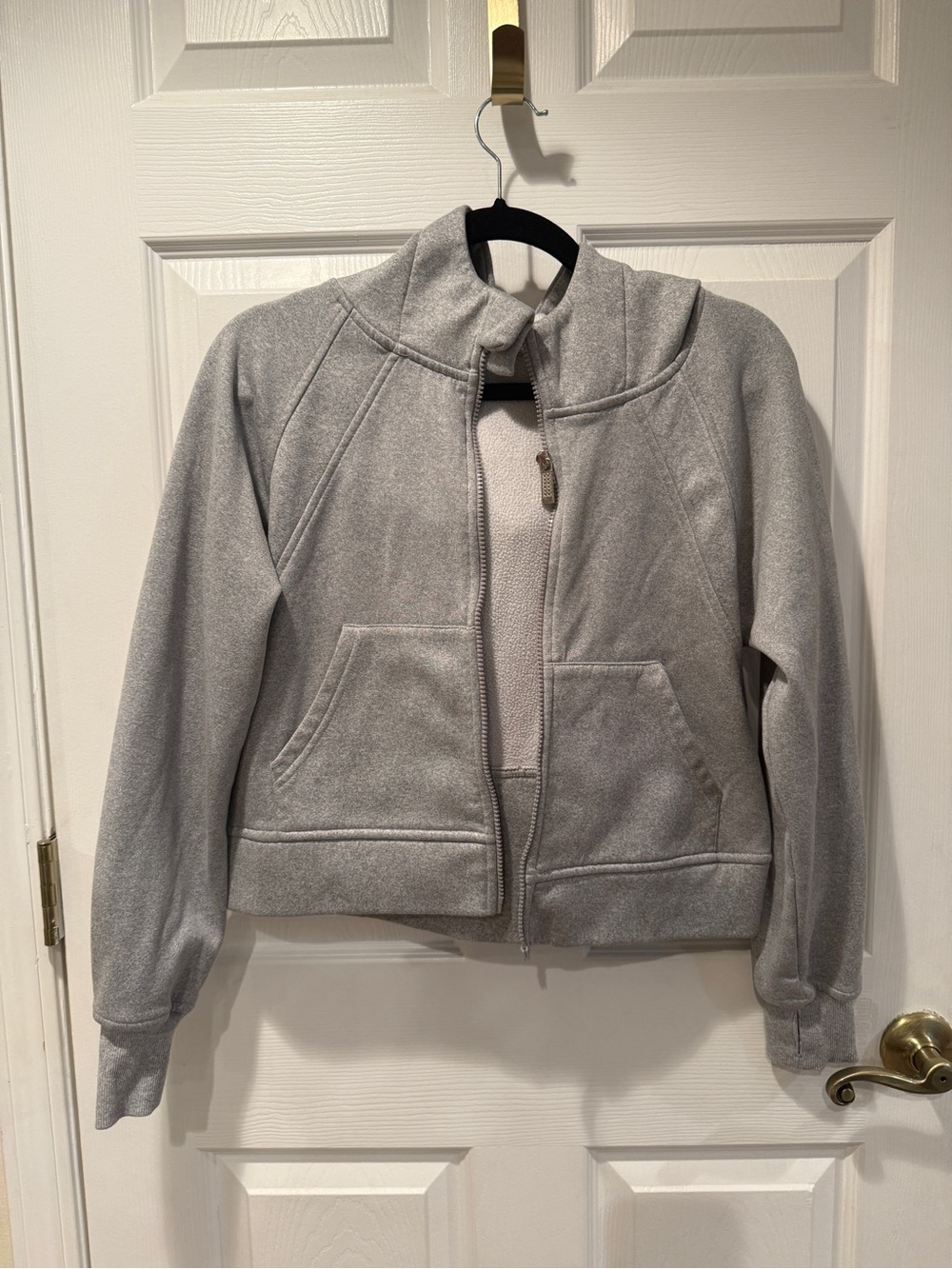 LASLULU Women’s Gray Cropped Full Zip Hoodie